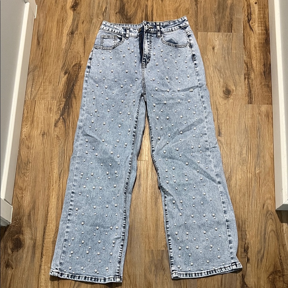 Pearl-Studded Light Blue Wide-Leg Jeans